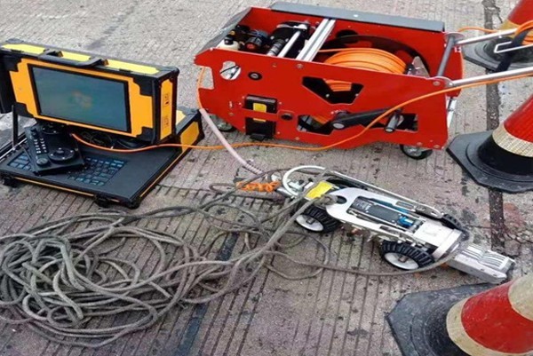 雅江CCTV管道检测机器人